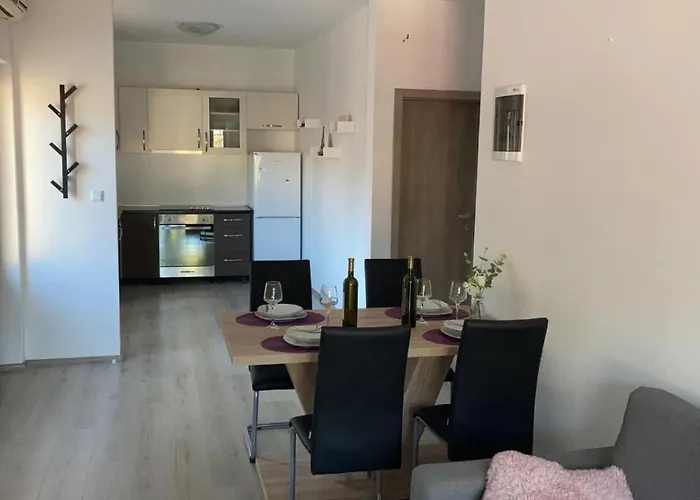 Apartman Ema & Lana Smokvica